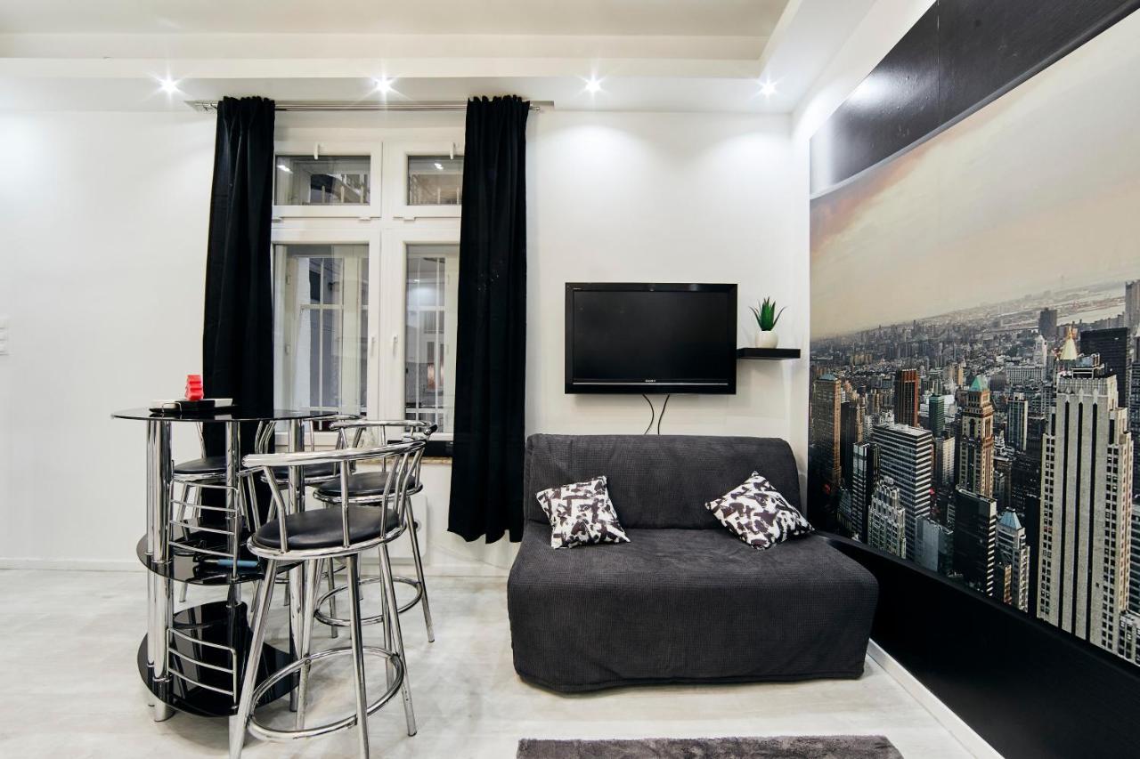 Garibaldi Apartment Budapest Exterior photo